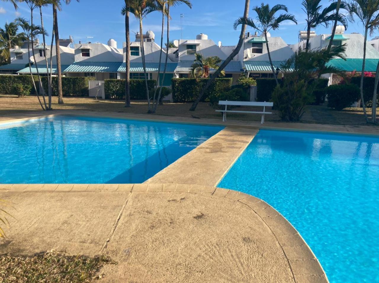 Peaceful And Private Villa غراند بايَ الغرفة الصورة